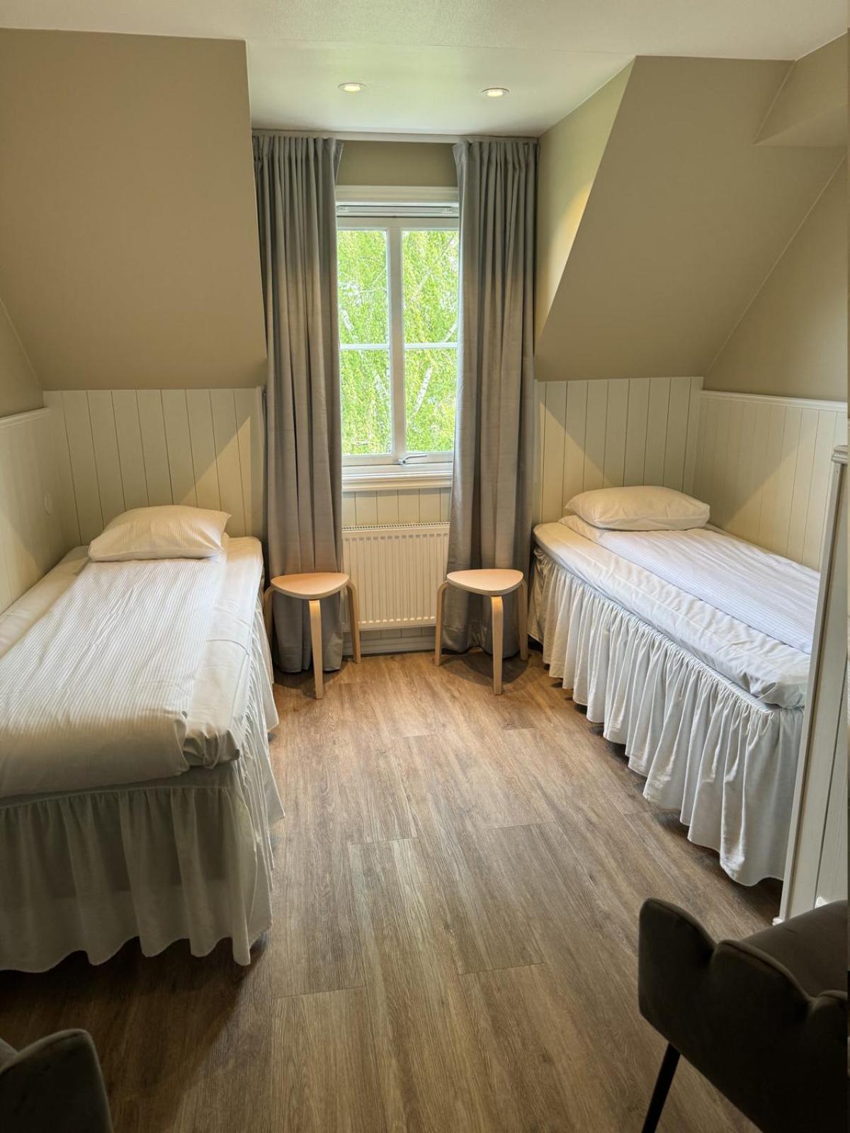 Hotel Tanum Gestgifveri Tanumshede Bagian luar foto